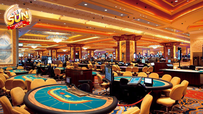 Không gian casino truyền thống sang trọng và trải nghiệm giải trí đẳng cấp